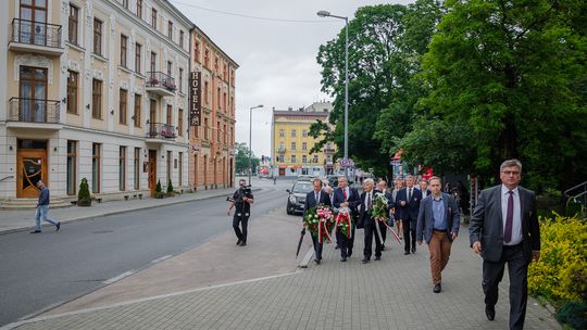 Marsz pamięci I Transportu do KL Auschwitz [ZDJĘCIA]