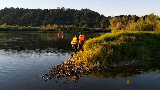Poszukiwania 24-latka na Dunajcu w Wesołowie [ZDJĘCIA]