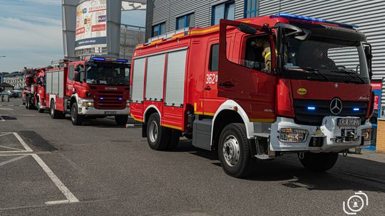 Alarm Czujki Przeciwpożarowej (ROP)- Supermarket, ul. Błonie, 07.06.2021 r. ok. 9.00[ZDJĘCIA]