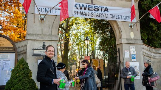 Wszystkich Świętych na Starym Cmentarzu [ZDJĘCIA]