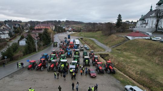 Protest rolników w Tuchowie [ZDJĘCIA]