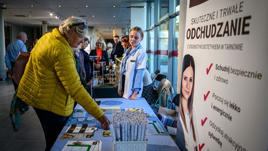 Babski Poniedziałek niezmiennie przyciąga do CSM w Mościcach [ZDJĘCIA]