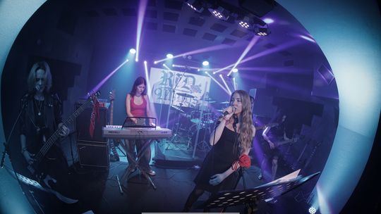 Piwnica Przepraszam - koncert zespołów Togüslav B. oraz Red Minds [zdjęcia]