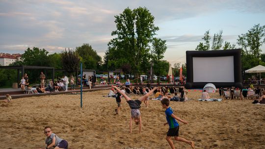 "Konklawe" nad wodą – seans Tarnowskiego Kina Plenerowego [zdjęcia]