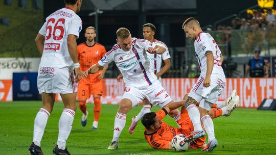 Gol za golem w Niecieczy, ale Raków zgarnia punkty [zdjęcia]