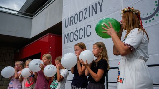 Animacje, regionalne smaki, koncert i potańcówka – tak wyglądała sobota w Mościcach [zdjęcia]