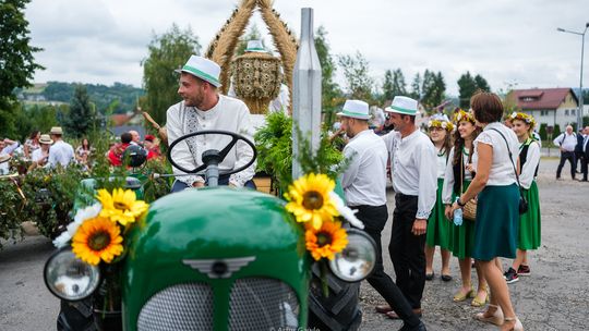 Dożynki Gminne w Tuchowie [zdjęcia]