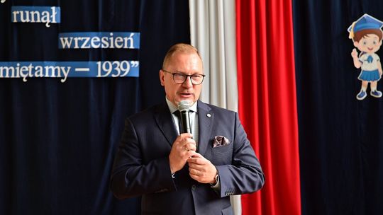 Brzeskie szkoły rozpoczęły rok szkolny [zdjęcia]