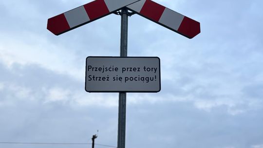 Tragedia na torach w Chorzelowie pod Mielcem. Nie żyją dwie osoby [zdjęcia]
