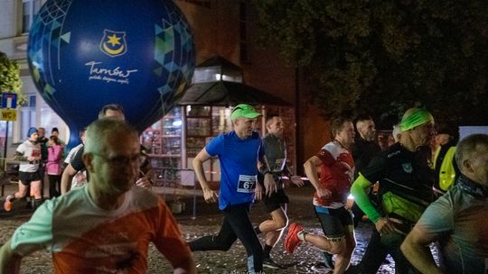 Tarnowska starówka opanowana przez biegaczy [zdjęcia]
