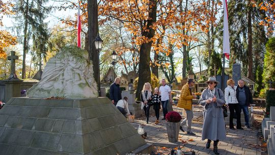 Wszystkich Świętych na Starym Cmentarzu w Tarnowie [zdjęcia]
