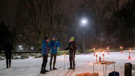 II Nocny Bieg Sylwestrowy i marsz z pochodniami w Parku Sanguszków [zdjęcia]