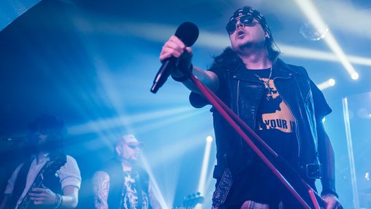 Noc z rockiem: Hollywood Rose w Piwnicy „Przepraszam” [zdjęcia]