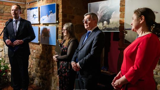 Wernisaż wystawy „Echa natury. Ulotność i trwanie” w Tarnowie [zdjęcia]