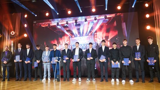 Rekordowe stypendia i dotacje wręczone na II Tarnowskiej Gali Sportu [zdjęcia]