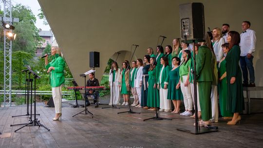 Fox Vox na Chóralnych Majówkach – udany start sezonu plenerowego [zdjęcia]