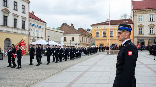 Uroczyste obchody Dnia Strażaka i 160-lecia tarnowskiej straży pożarnej [zdjęcia]
