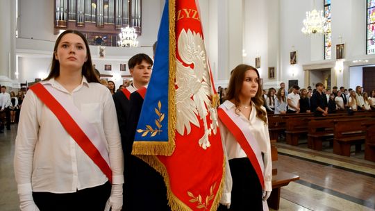 Uroczysta inauguracja roku szkolnego 2026/2027 w powiecie dąbrowskim [ZDJĘCIA]