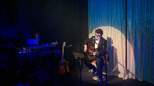 Nowe przedstawienie o Krzysztofie Krawczyku w tarnowskim teatrze [zdjęcia]