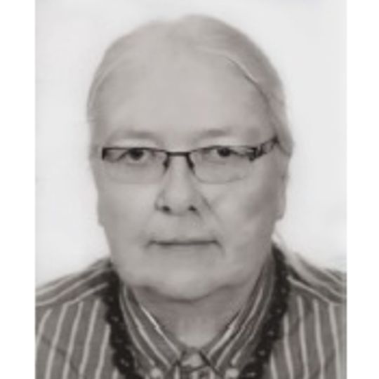 IRENA MRÓZ IRENA MRÓZ