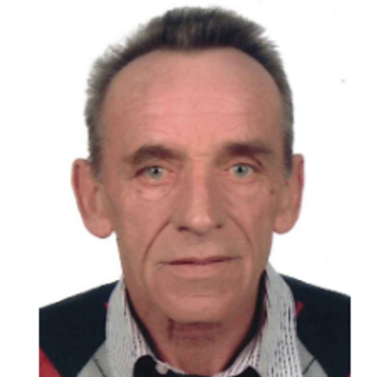 TOMASZ JABŁOŃSKI